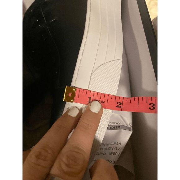 J/Slides NIB AMANDA Black Leather Platform Sneaker Shoes, Size 9, MSRP $169 - Picture 13 of 14